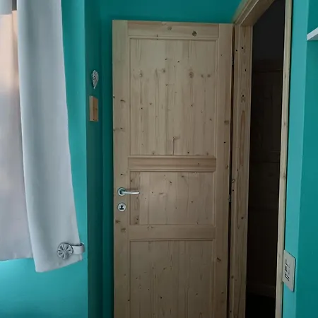 Sole Apartment *